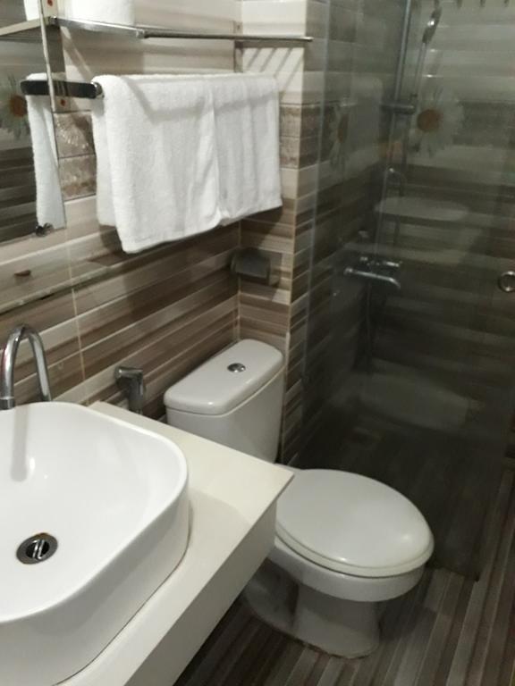 Blue Sea Hotel 2 Нячанг Екстер'єр фото